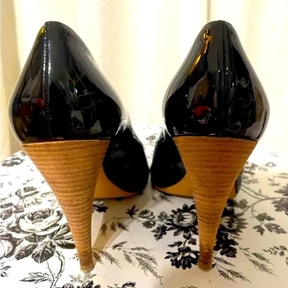 Miu Miu women’s shoes, heels size 38 Comes from clean home. No smoke or pets.