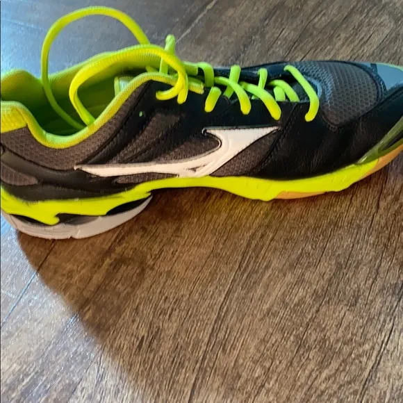 Mizuno Wave Bolt 3 women’s volleyball shoes 10