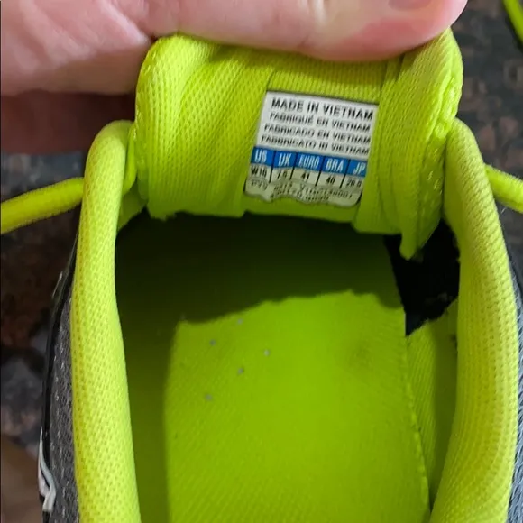 Mizuno Wave Bolt 3 women’s volleyball shoes 10