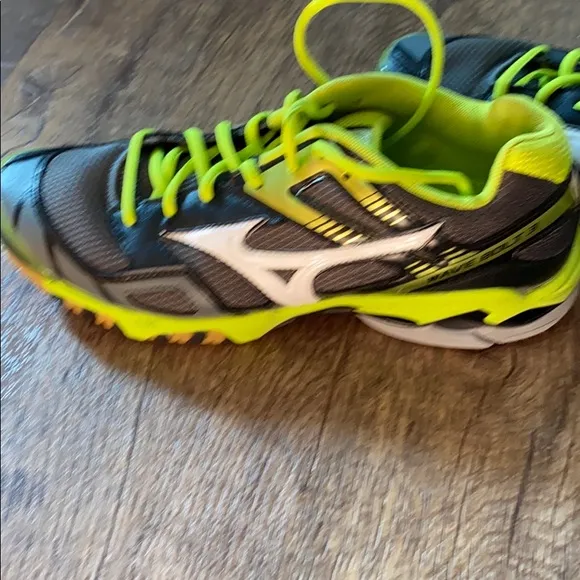 Mizuno Wave Bolt 3 women’s volleyball shoes 10