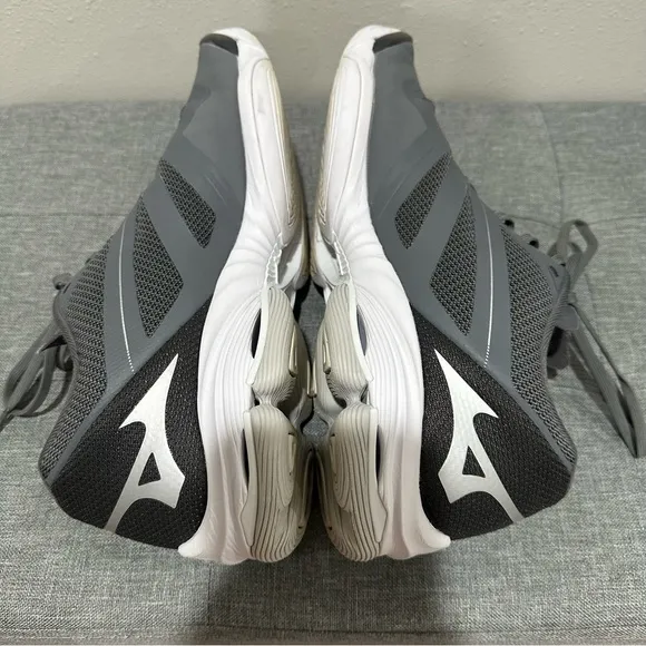 Mizuno Wave Lightning Z6 Women’s Shoes