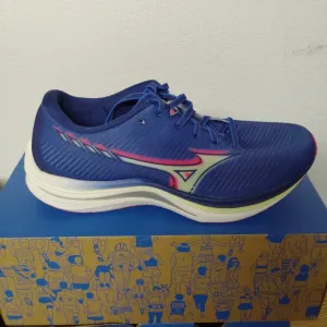 Mizuno Wave rebellion Athletic Men's Blue Running Shoes