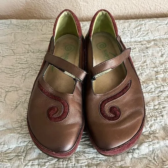 Naot Matai Mary Jane Leather Shoes Women’s Size 7 Bronze Metallic