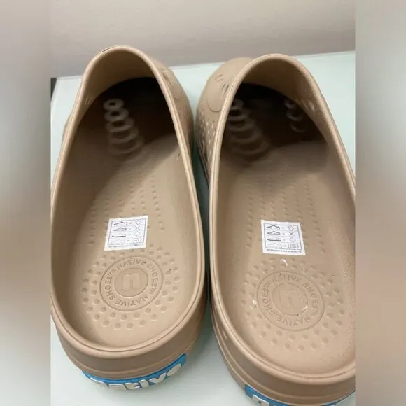 Native Unisex Jefferson Sugarlite Clog // Flax Tan