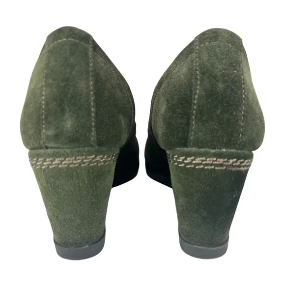 Naturalizer | Women's 6.5M |‎ Green Suede 3” Wedge Heel Shoes