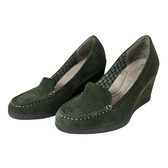 Naturalizer | Women's 6.5M |‎ Green Suede 3” Wedge Heel Shoes