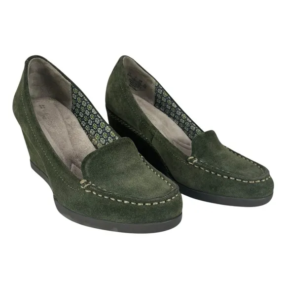 Naturalizer | Women's 6.5M |‎ Green Suede 3” Wedge Heel Shoes