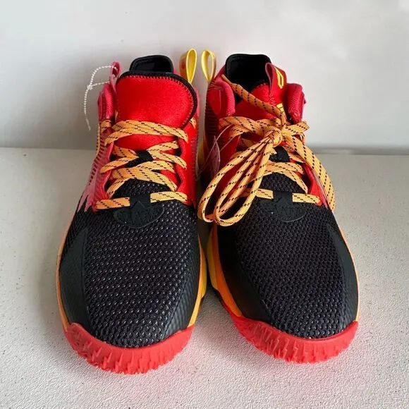 NEW Adidas Dame 8 x Pixar Mr. Incredible Basketball Shoes HR1562 Men’s Size 9.5