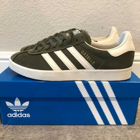 New Adidas Original Gazelle 85 Low Sneakers Olive White Men’s Shoes Multi Sizes