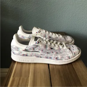 New Adidas Stan Smith x Disney Mickey Mouse Men’s Shoes Size 9.5 Special Edition
