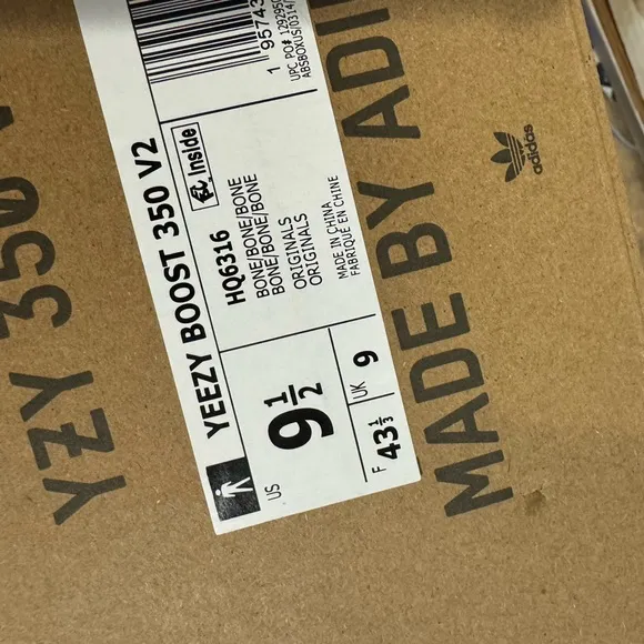 New adidas Yeezy 350 v2 Bone White size 9.5 men’s shoes