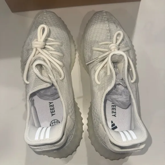 New adidas Yeezy 350 v2 Bone White size 9.5 men’s shoes
