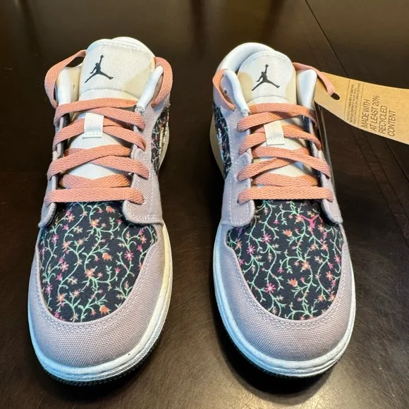 New Air Jordan 1 Low Floral Sneaker Shoes Size 6Y