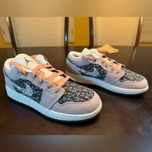 New Air Jordan 1 Low Floral Sneaker Shoes Size 6Y