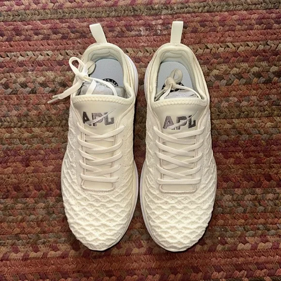 NEW APL TECHLOOM PHANTOM PRISTINE TUNDRA WHITE SNEAKERS RUNNING SHOES