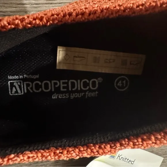 NEW ARCOPEDICO Knit Tennis Shoes in Brick Size 41 (9.5/10)