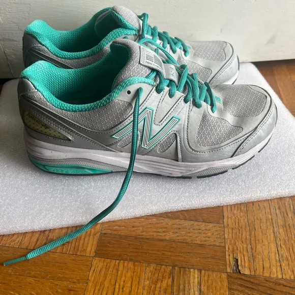 New Balance 1540 V2 Grey Green Athletic Shoes