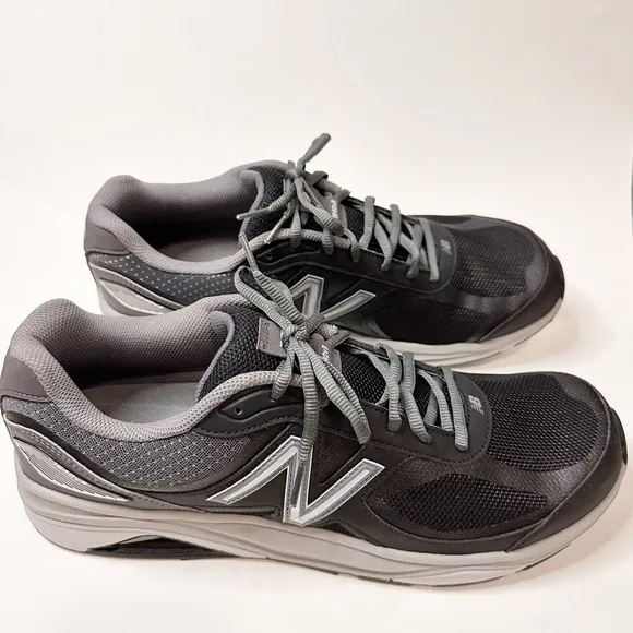 New Balance 1540v3 Men’s Shoes