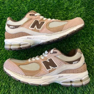 New Balance 2002R x SSENSE Exclusive Brown Corduroy