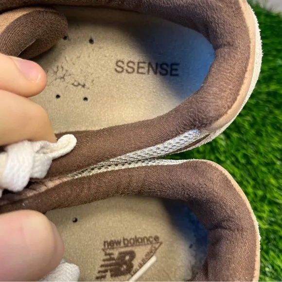 New Balance 2002R x SSENSE Exclusive Brown Corduroy