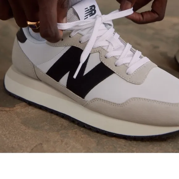 New Balance 237 Men’s Sneakers Shoes - Sea salt