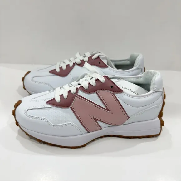 New Balance 327 Women’s Golf Shoes