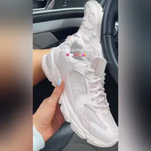 New Balance 530s in washed pink