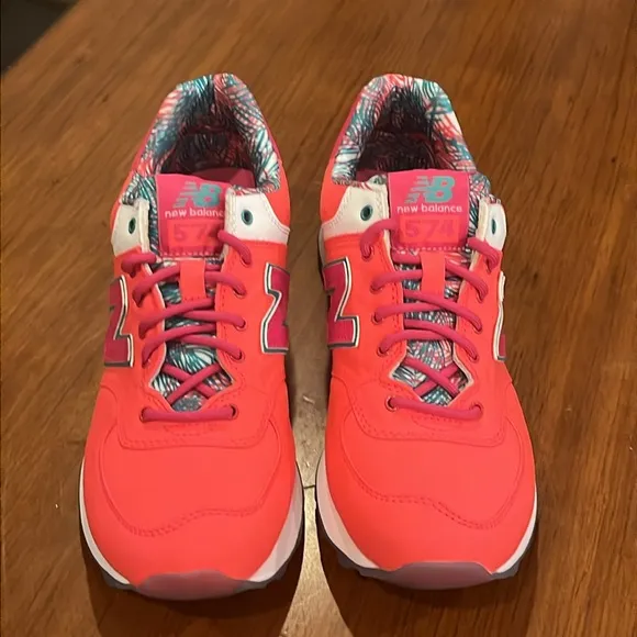 New Balance 574 Island Pack Shoes Sneakers WL574IP new pink Women’s Size 7