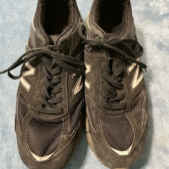 New Balance 990v5 M990BK5 Mens Black Lace Up Low Top Running Shoes Size US 12