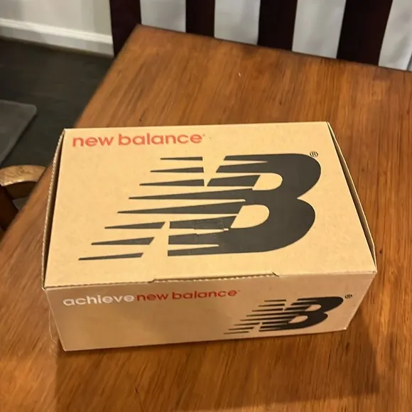 New Balance 992 KJ992BRG youth boys girls shoes sneakers new size 5 5y