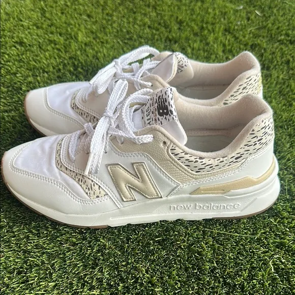 New Balance 997H Animal Print Women’s Shoes Size 9 *like new condition*