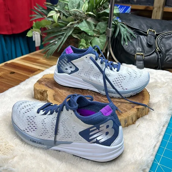 New‎ Balance Fuel Cell Impulse White, Navy Blue, and a bit of Purple women’s 7.5