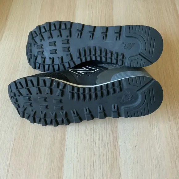 New Balance Men’s Athletic Shoes