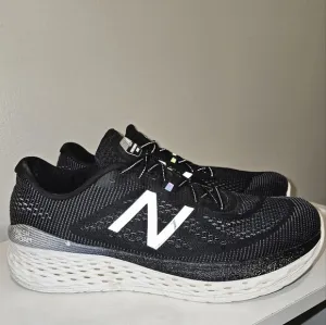 New Balance Men's Fresh Foam More v1 Black Running Sneakers Shoe Size 12.5D
