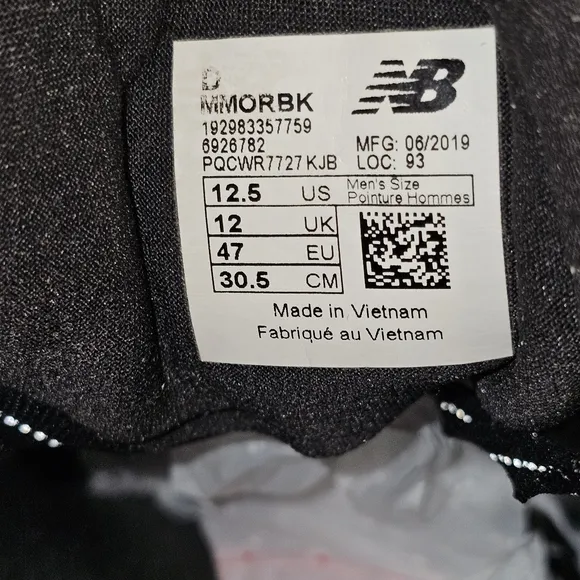 New Balance Men's Fresh Foam More v1 Black Running Sneakers Shoe Size 12.5D