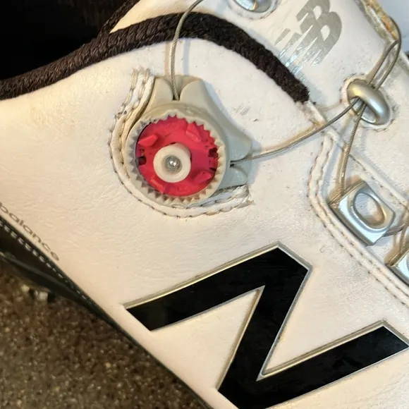 New balance MG1001 Men’s Golf Shoes Size 11