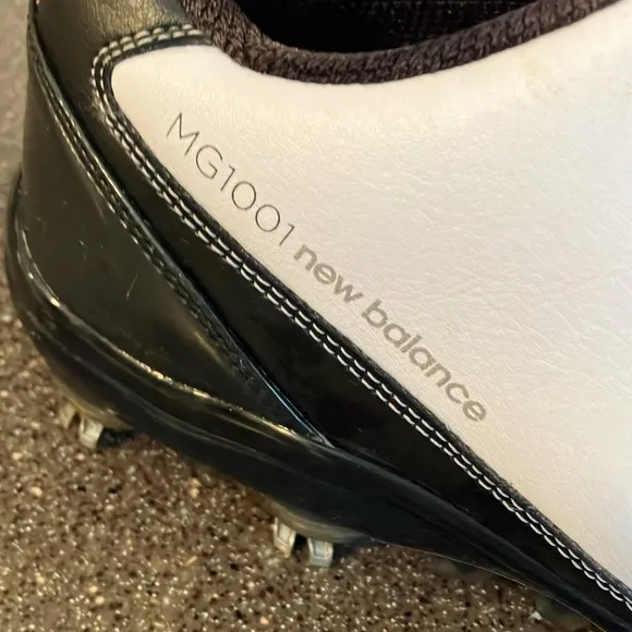 New balance MG1001 Men’s Golf Shoes Size 11