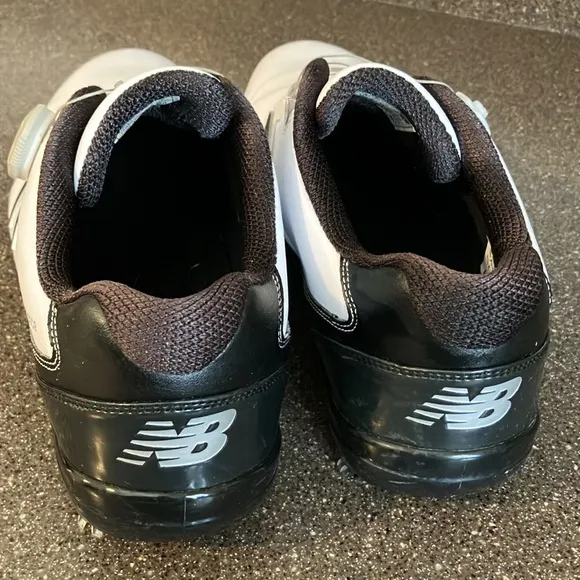New balance MG1001 Men’s Golf Shoes Size 11