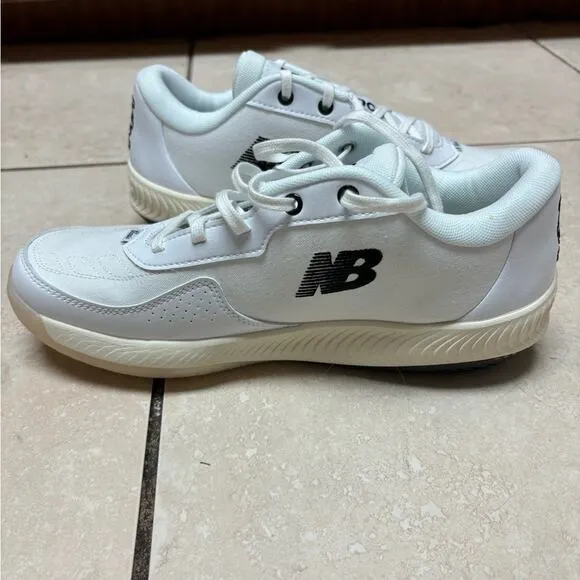 New Balance Tennis-Hard Court Fuel Cell 996v5 Men’s 9 White Shoes MCH996S5 NEW