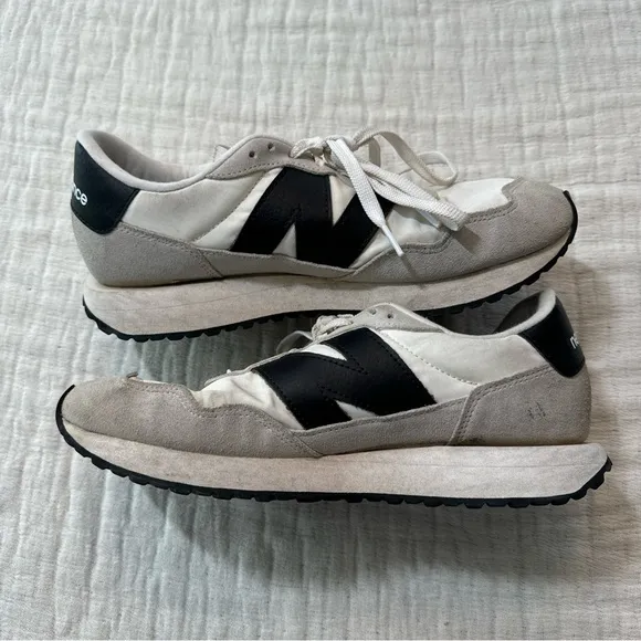 New Balance Women’s 237 V1 Running Shoes White Grey, Size 11 M