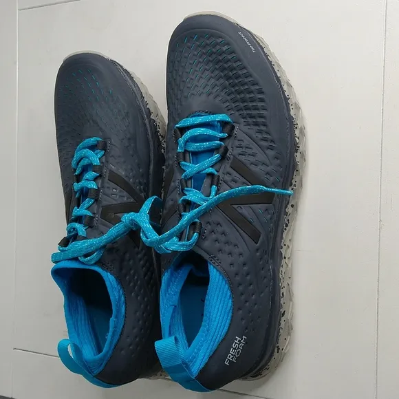 New Balance Women's Fresh Foam Hierro v3 Trail Shoes Grey with Blue