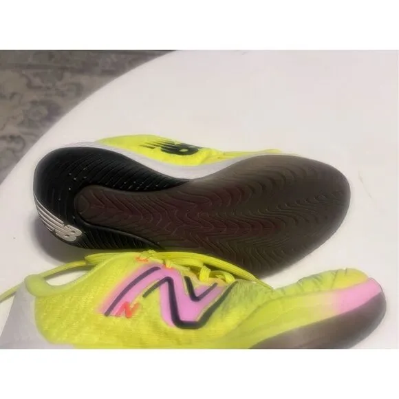 New Balance Women’s Size 7.5 FuelCell 996v5 Tennis Shoes Neon Yellow Sneakers
