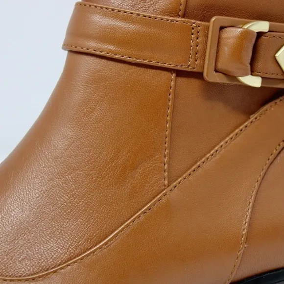 *NEW* Calvin Klein Farryn Nappa Leather Booties in Cognac Women's Size 5.5
