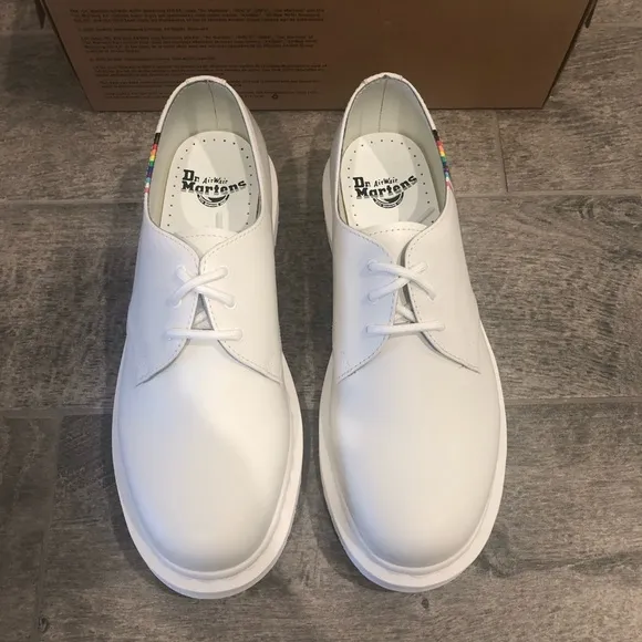 New Dr. Martens 1461 White Smooth Leathers 3 Eyes Oxford Men’s Shoes Multi Sizes