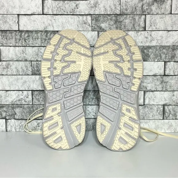 New Hoka One One Bondi L Barley Oat Womens 9 Athletic Shoes