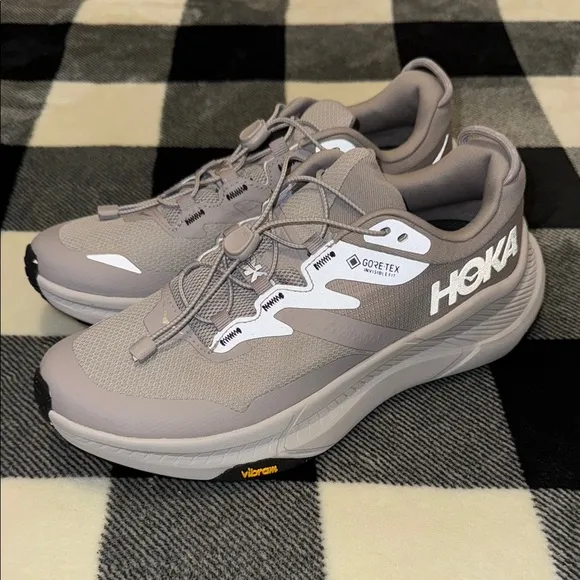 New HOKA Transport GTX Women’s Size 8 Gray Running Shoes