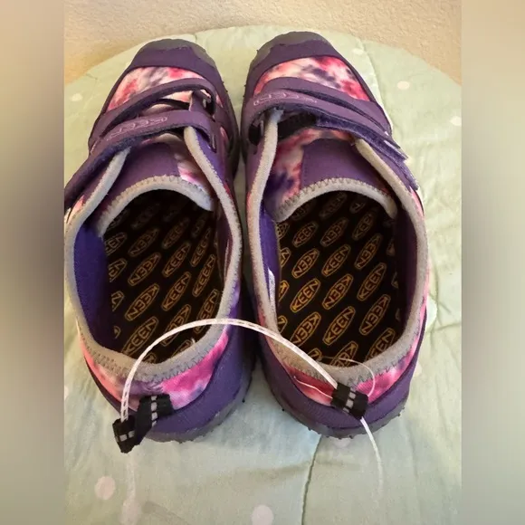 NEW KEEN Kids' Purple Tie-Dye Speed Hound Bike Tread Shoes Size 6