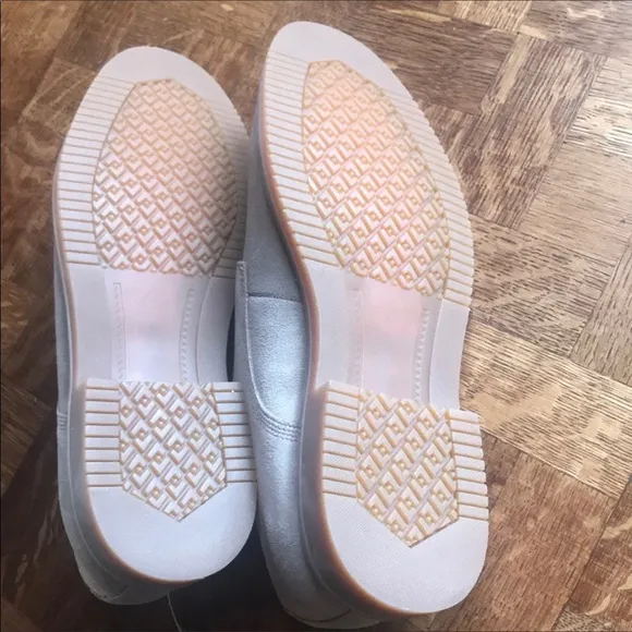 New men’s leather shoes with purchase