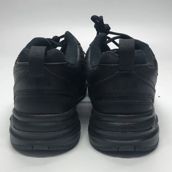 New Men’s Nike Air Monarch IV 415445-001 Black NWOB