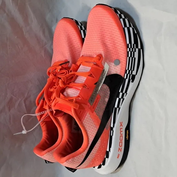 New! Men's Nike Ultrafly ZoomX Trail Racing Running Shoe Sz 12 Bright Crimson